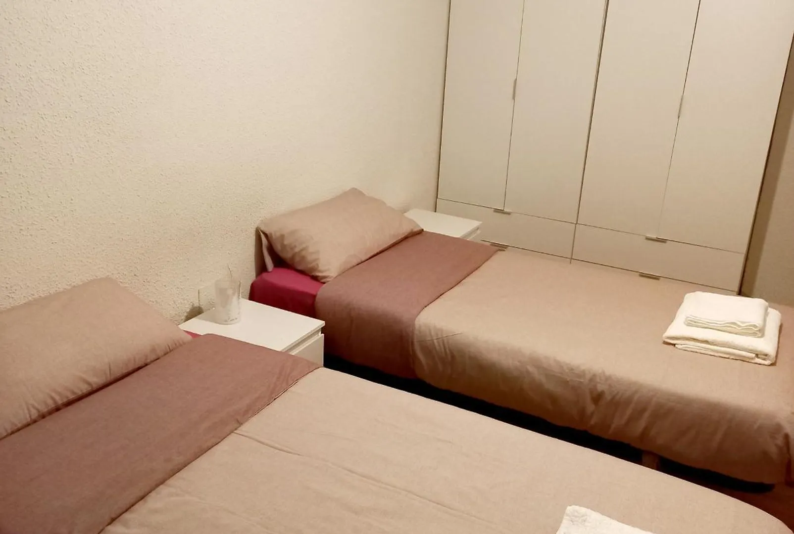 Habitacion Con Bano Compartido Santander Homestay